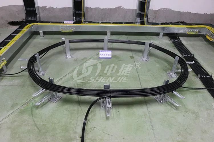 弱电<a target=_blank href='http://www.dianxianguan.com/index.php/chanpinzhanshi/232.html'>桥架</a>、<a target=_blank href='http://www.dianxianguan.com/index.php/chanpinzhanshi/172.html'>支吊架</a>、线管及线盒施工技能要求_3